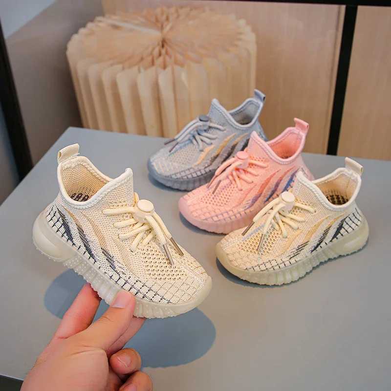 CHIldrenS Iightweight Casual Shoes Woven With Rubber Soles For Babies Boys And Girls Non Slip Outdoor Sports Mesh Bre W251021