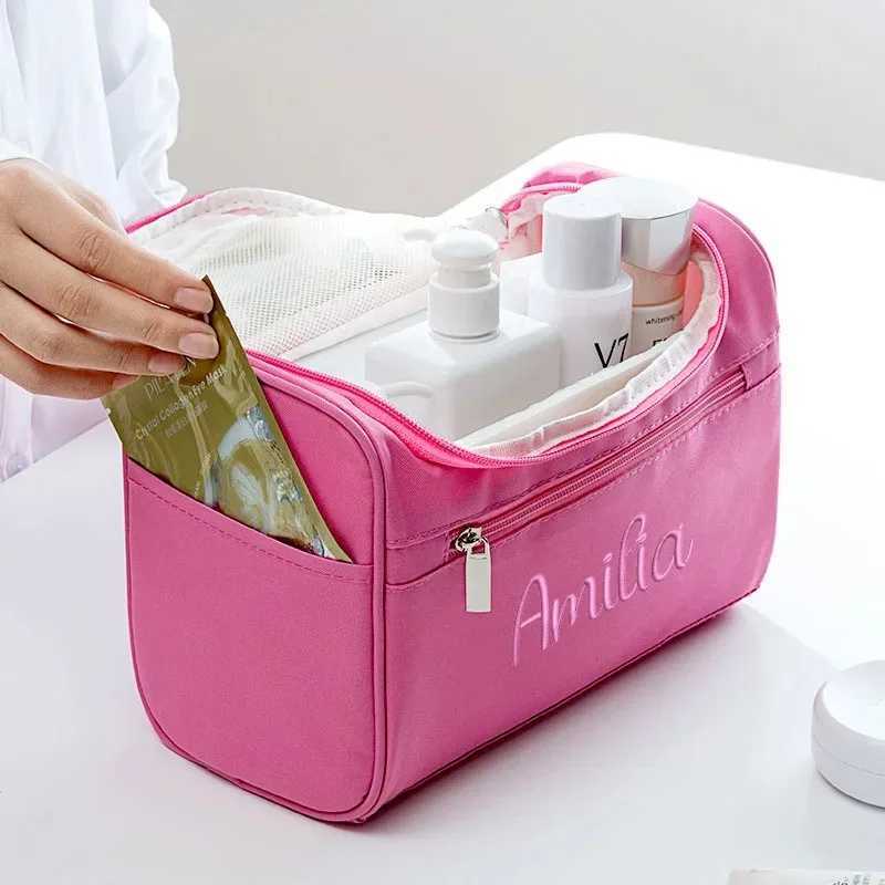 Personalized Simple Cosmetic Bag LargeCapacity Travel Toiletry Bag Customized Embroidered Storage Portable Cosmetic BagW251021