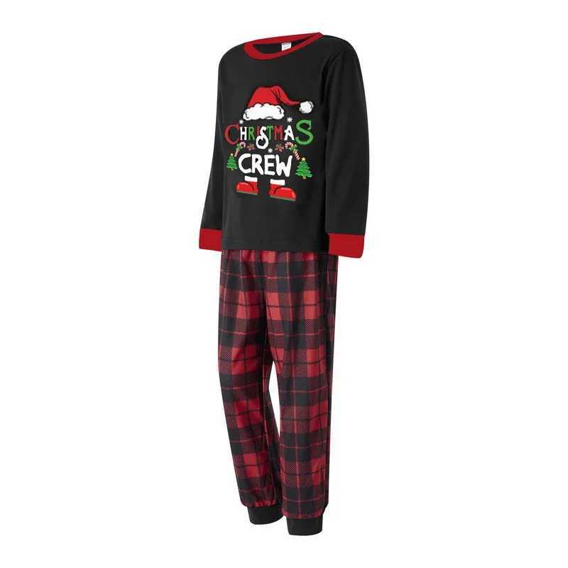 2025 New Christmas Crew Print Family Pajamas Set Soft Loose 2Pcs Sleepwear Mom Dad Kids Matching Outfits Xmas Look Wear Pyjamas L251021R1UN