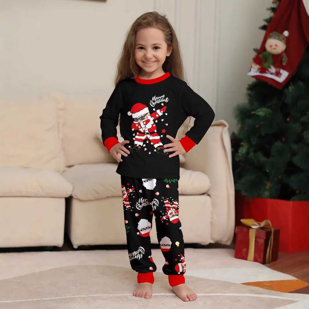 2025 New familyfriendly home wear for Christmas holiday photos including adult and childrens pajama sets Family Pajamas L251021GJLD