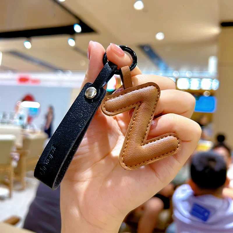 A to Z PU Leather Initial Letter Keychain For Women Fashion Cartoon Candy Color Bag Phone Pendant Car Key Chain Jewelry Gifts W251021