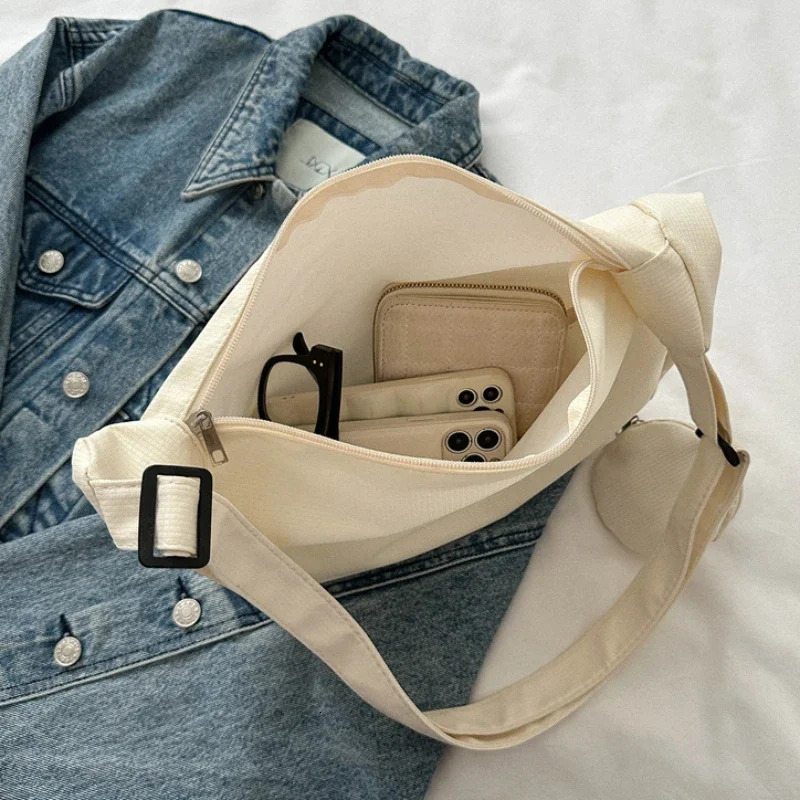 Womens Canvas Shoulder Bag Large Capacity Crossbody Chest Bag Casual Half Moon Belt Messenger Bags Student Commute Dumpling Bag 251021