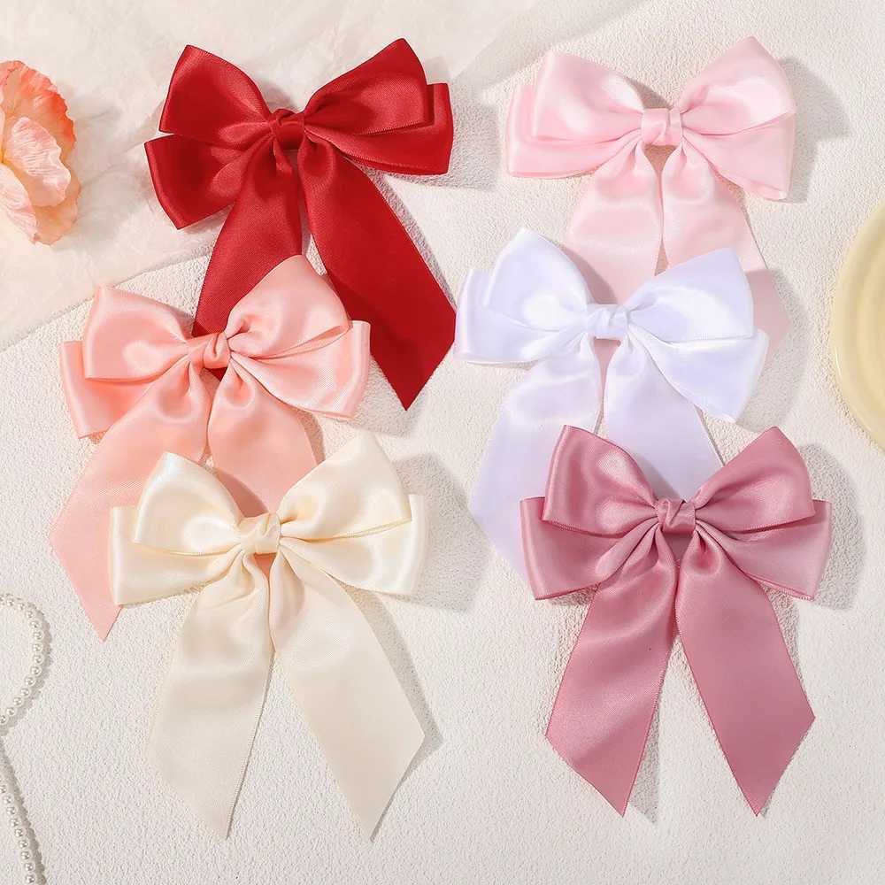 1pc Cheer Up Bowknot Hair Clips for Girl Solid Color Ribbon Bows Hairpins Hairgripe Kids Boutique Hair Accessories WholesaleW254021