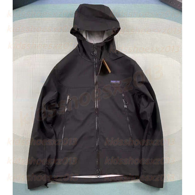 Patagonialy Tshirts Designer Jacket Patagoia Jacket Mens Jacket Hooded Windbreaker Warm Running Pantalon Antumn Winter Couple Kids Cashmere Coat Size S-3XL