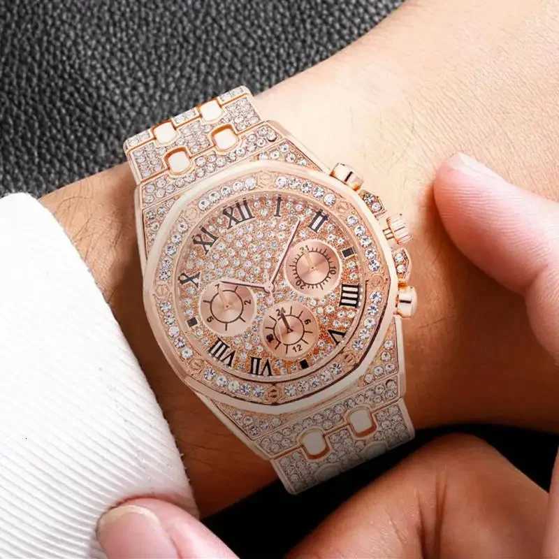 Mens Fashion Luxury Threeeye Full Diamond Roman Pattern Stainl Steel Diamond Multifunction Casual QuartzXJ251021