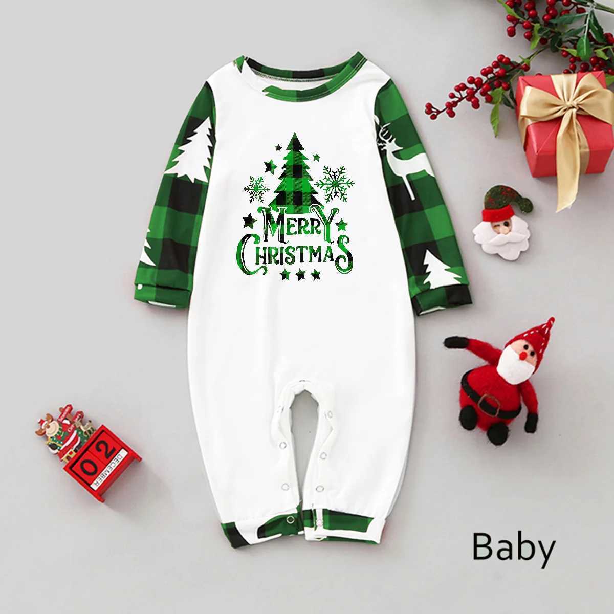 Xmas Matching Family Pajamas Set 2025 Xmas Green Cotton Print Pjs Adult Child Clothing Outfit set Baby JumpsuitDog Clothes L251021PYX3