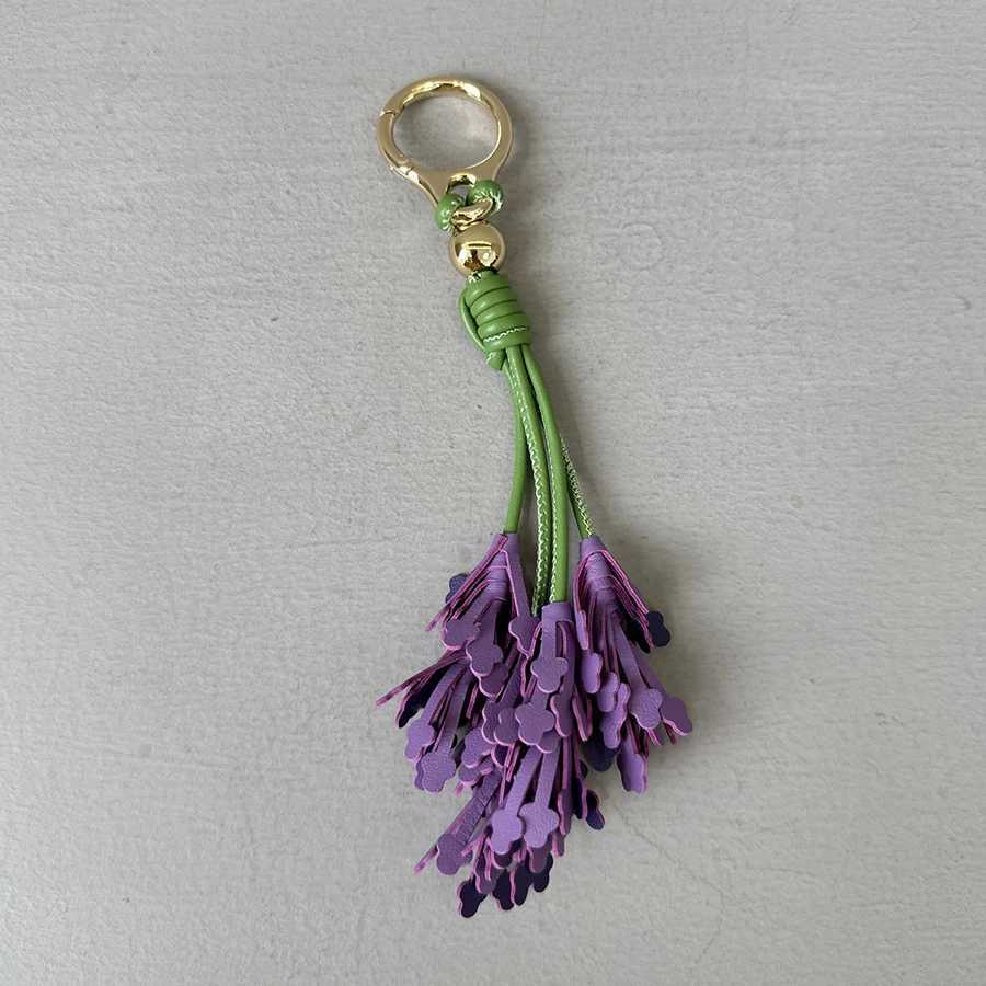 Tomato Luxury Leather Bag Charm Purple Flower Keychain Bag Pendant Decoration High Luxury Girl Gift Bag Accessories J251121