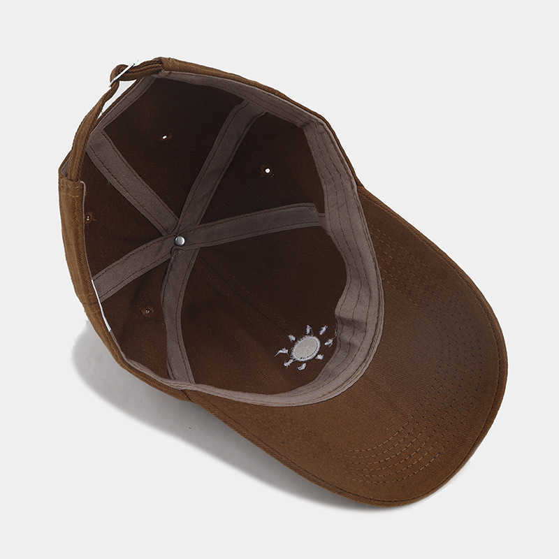 New Soft Top Curved Brim Baseball Cap Slimming Women Trendy Simple Sun Embroidery Baseball Cap Men Fashion Couple Hat H251020