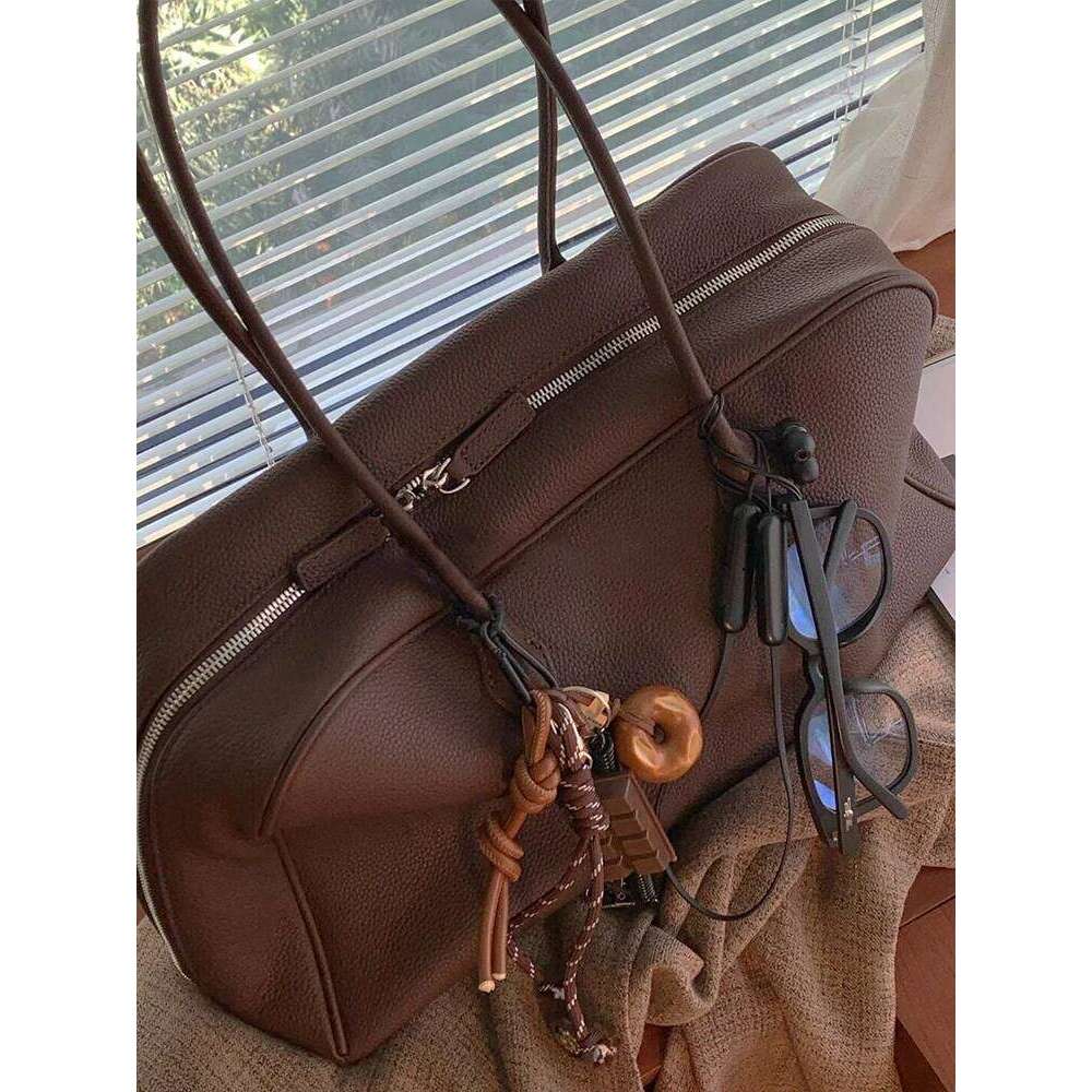 Leather Large Capaci Tote Women's 2025 New mat High-End Single oulder Bowling Boston Bag