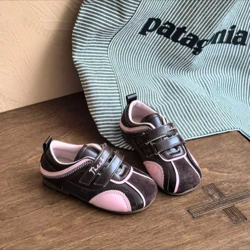 Girls Casual Sports Shoes 2025 Autumn Comfortable Anti Slip Outdoor Children Walking Shoes Toddler Ballet Retro Princess Shoes C251021