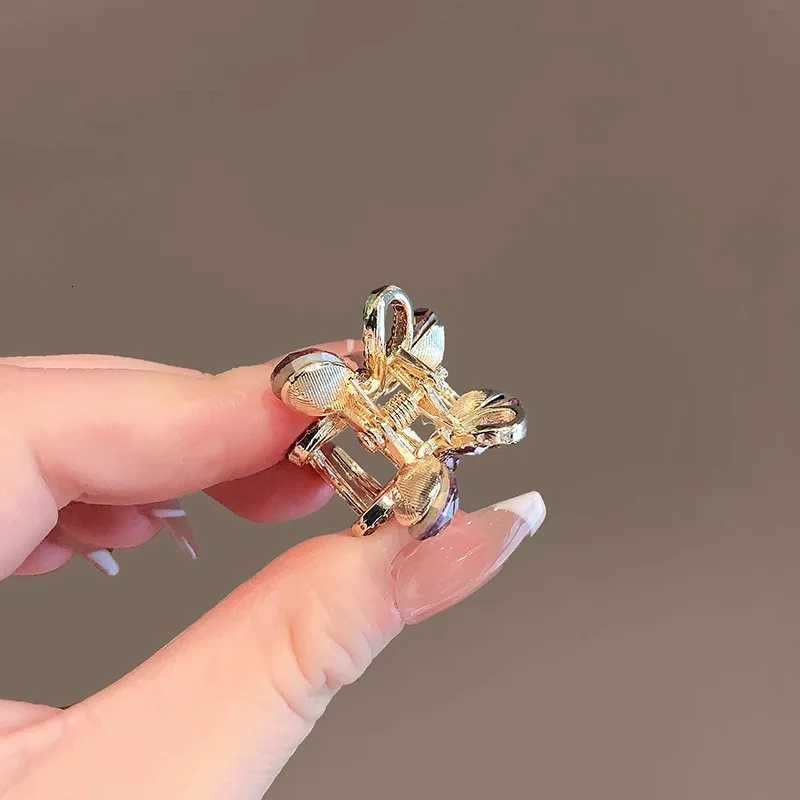 Purple Crystal Rhinestone Flower Hair Grip Highend Top Clip Mini Side Bang Clip Princess Hair Clip Womens Hair AccessoriesW254021