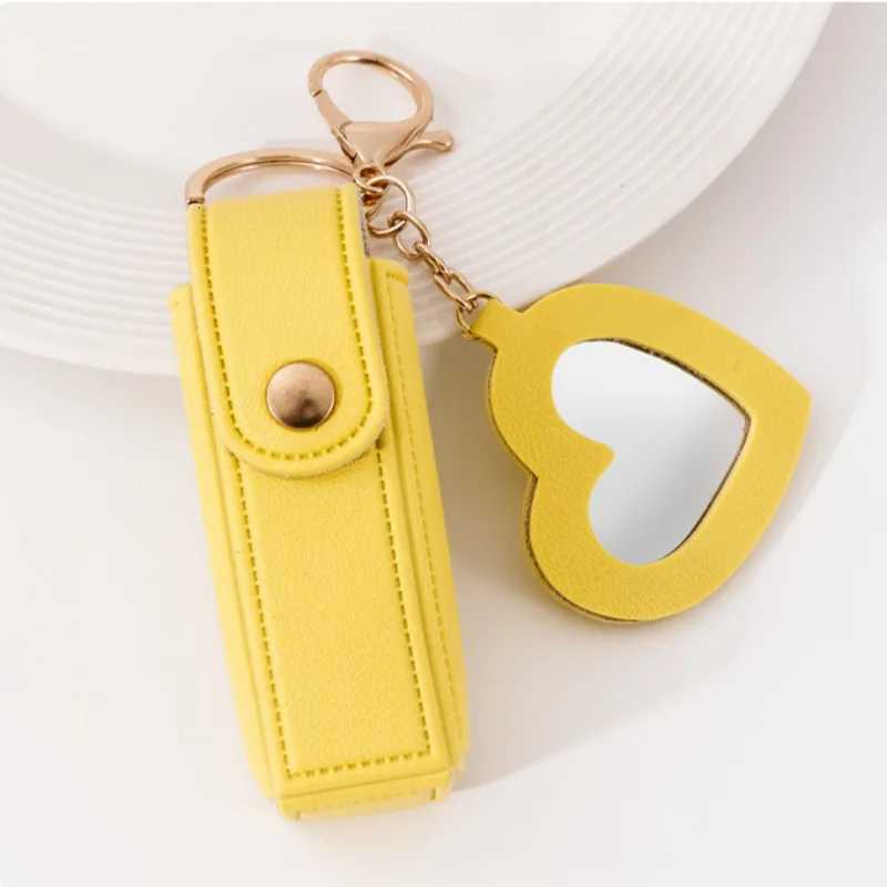 New Portable Lipstick Bag Packet Heart Mirror Keychain Mini Leather Key Chain Ring Small Versatile Keyring Gifts for Girlfriend W251021