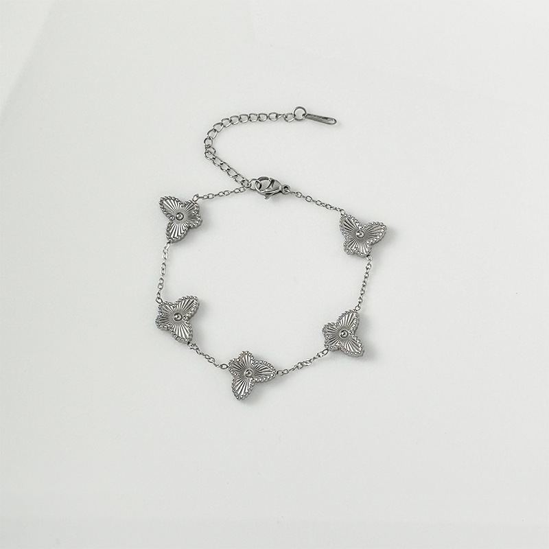 Designer bracelet gold bracelet Four leaf clover bracelet for women's jewelry design sense Christmas gift free shipping Luxury bracelet