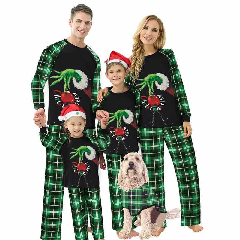 2025 Christmas Pajama Family Matching Pajamas Sets Christmas Pjs Sleepwear Outfits for Christmas Holiday Xmas Party L2510218DW7