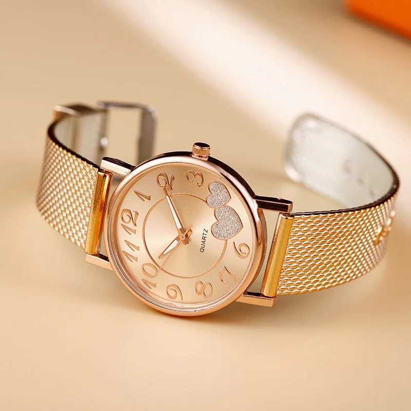 Fashion Heart Dial Womens Quartz Casual Plastic Band Analog es Reloj Mujer Girls Clock GiftXJ251021