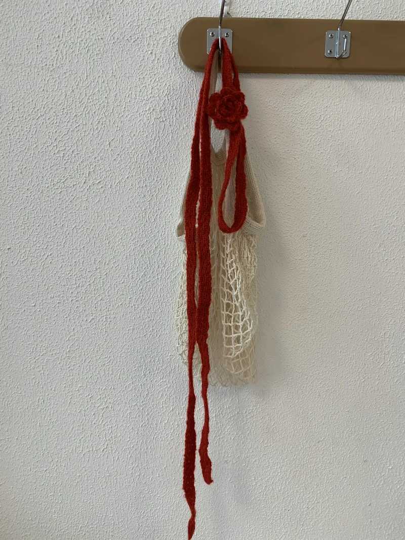 2024 Elegant Autumn And Winter Handmade Flower Decorated Long Scarf 2024 Girls Chic Thin Scarves 18015cm W251021