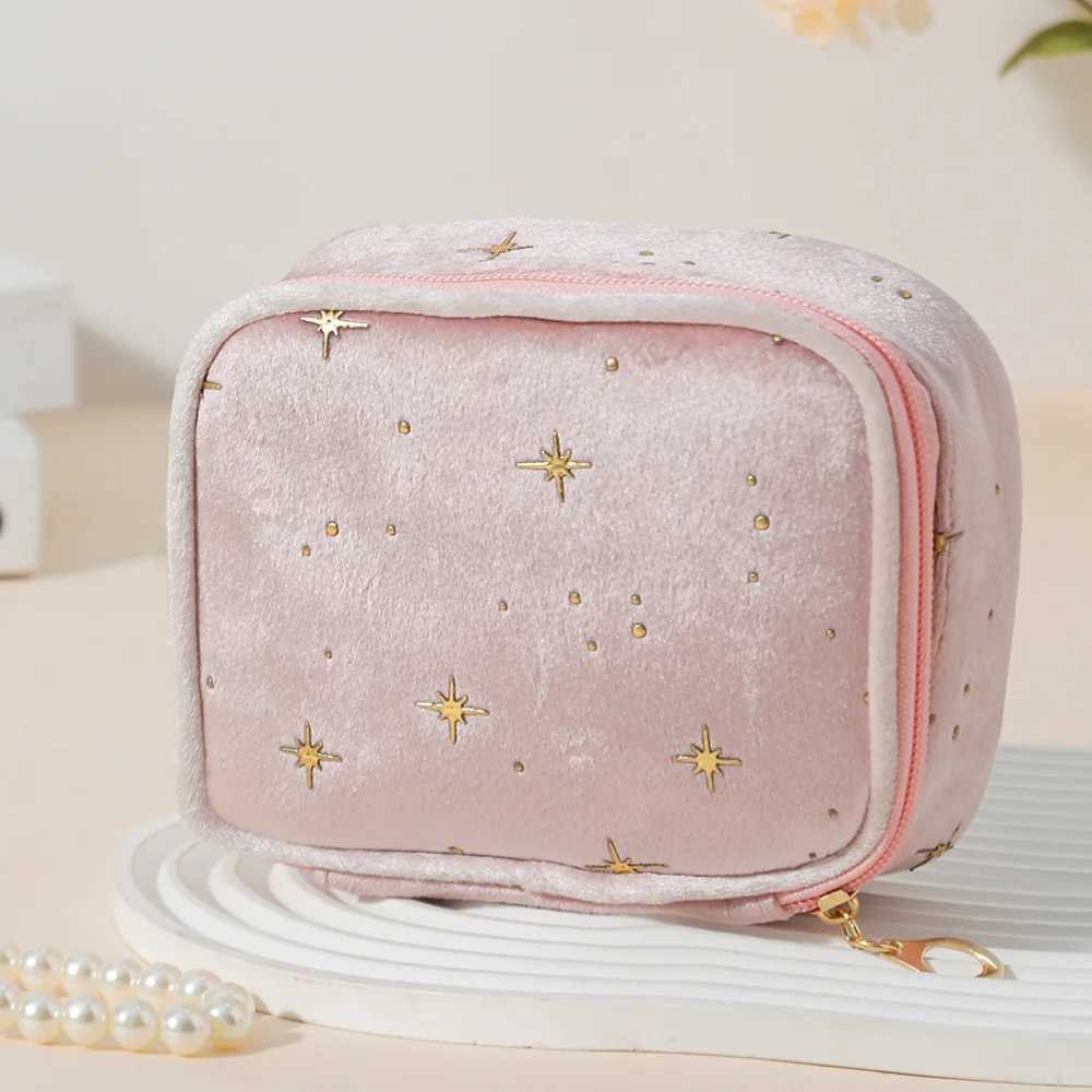 Mini Cute Square Cosmetic Bag Women Portable Earphones Lipstick Sanitary Napkins Storage Pouch Small Makeup Zipper BagsW251021