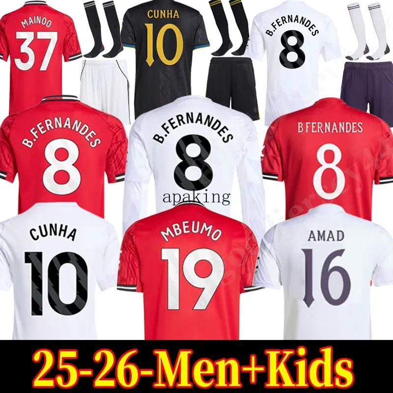 25 26 MAN CUNHA Soccer Jersey AMAD SESKO MAINOO MOUNT ZIRKZEE unted football shirt MARTINEZ FERNANDES UNTED player fan MBEUMO Kids Child kit Long short Sleeve jerseys