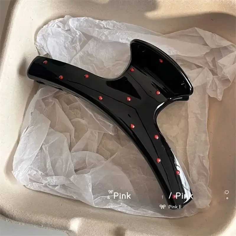 2pcs Women Vintage Red Polka Dot Ribbon Bow Shark Clip Hairpin Hair Claw Crab Barrettes Elegant Headwear Hair Accessories GiftW254021