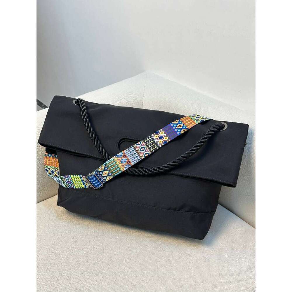 Women New Trendy Fashion Wide Strap Crossbody High End Versatile Messenger For Class And Commute Tote Bag High Quality