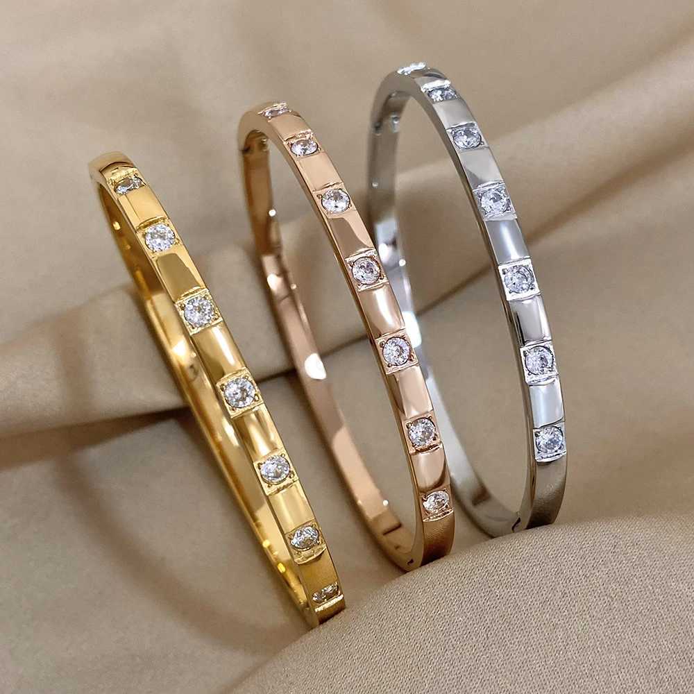 Stainless Steel Square Rhinestones Bangle Bracelet for Women Minimalist Cuff Bangles Waterproof Stackable Jewelry Accessories J251021