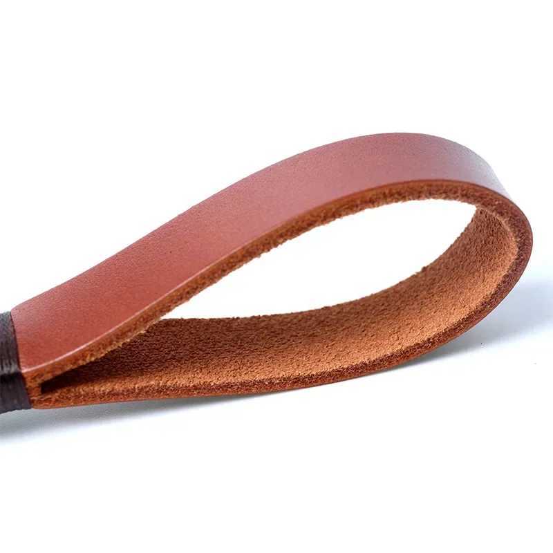 Upscale Handmade Real Leather Cowhide Auto Keychain Wrist Rope Belt Key Chain Men Women Car Key Pendant Accessories Diy Gift W251021
