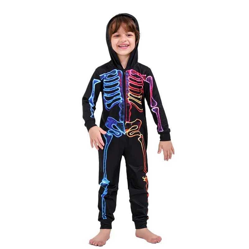 2025 New Halloween Pajamas Skeleton Print Parentchild Matching Clothes OnePiece Jumpsuit Zipper Hooded Romper Family Look Pjs L251021JESJ