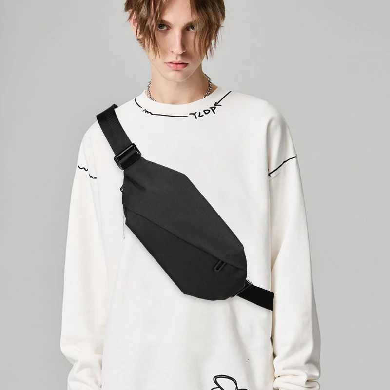 Men Minimalist Outdoor Sports Running Jogging Waist Bag Man Waterproof Fanny Pack Stylish Cross Body Belt Bag Waist Bag for Men Z251021