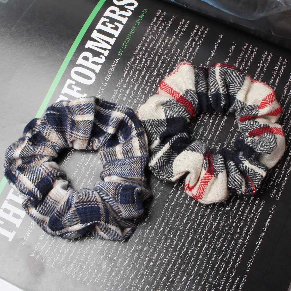 2pcs Plaid Scrunchies Set Autumn and Winter Women Hair Elastic Hair Bands Girls Hair Ties Ponytail Holders Hair AccessoriesW254021