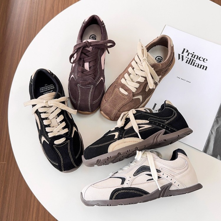 Autumn new super hot leather German training shoes women's retro niche casual board shoes and versatile Forrest Gump shoes2025