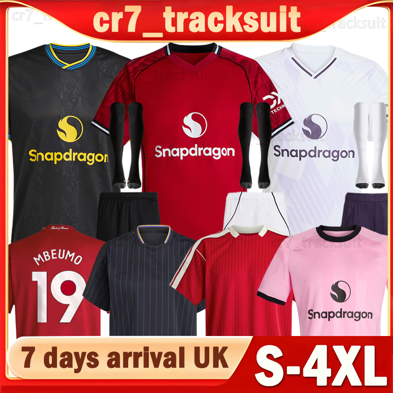 XXXL 4XL manchesteers united 25 26 Soccer Jerseys MBEUMO B.FERNANDES SESKO CASEMIRO Football Shirts 2025 2026 MAGUIRE Long sleeves Goalkeeper BAYINDIR Men kids kits