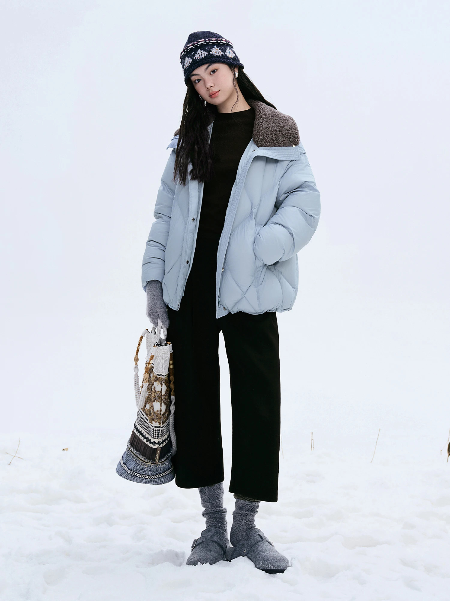 DUSHU Furry Lapel Quilted White Duck Down Coats Women Casual Daily Retro Simple Loose Short Warm Coat Contrast Color Girlish BF 251017