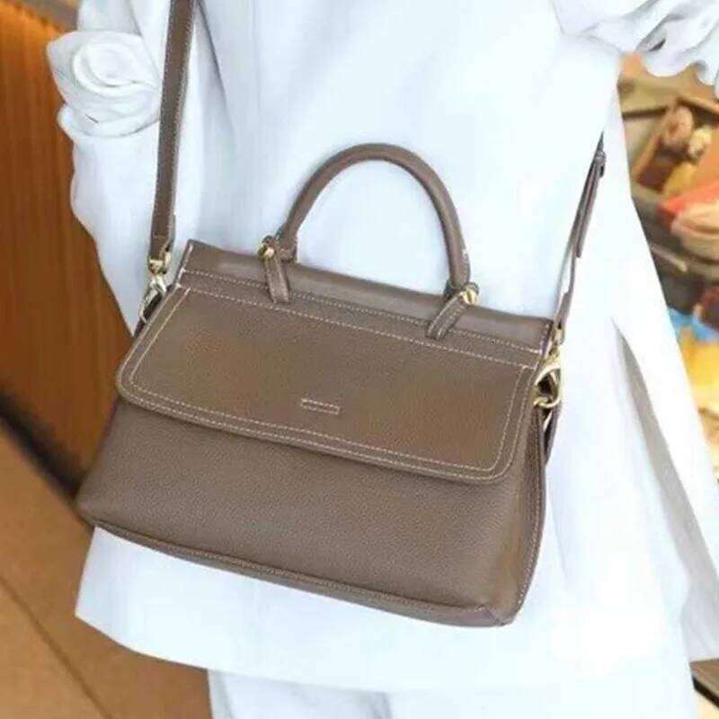 Women's Genuine Leather Crossbody 2025 New Top Layer Cowhide Handbags Women Large Capacity Commute Message Bags Retro Totes