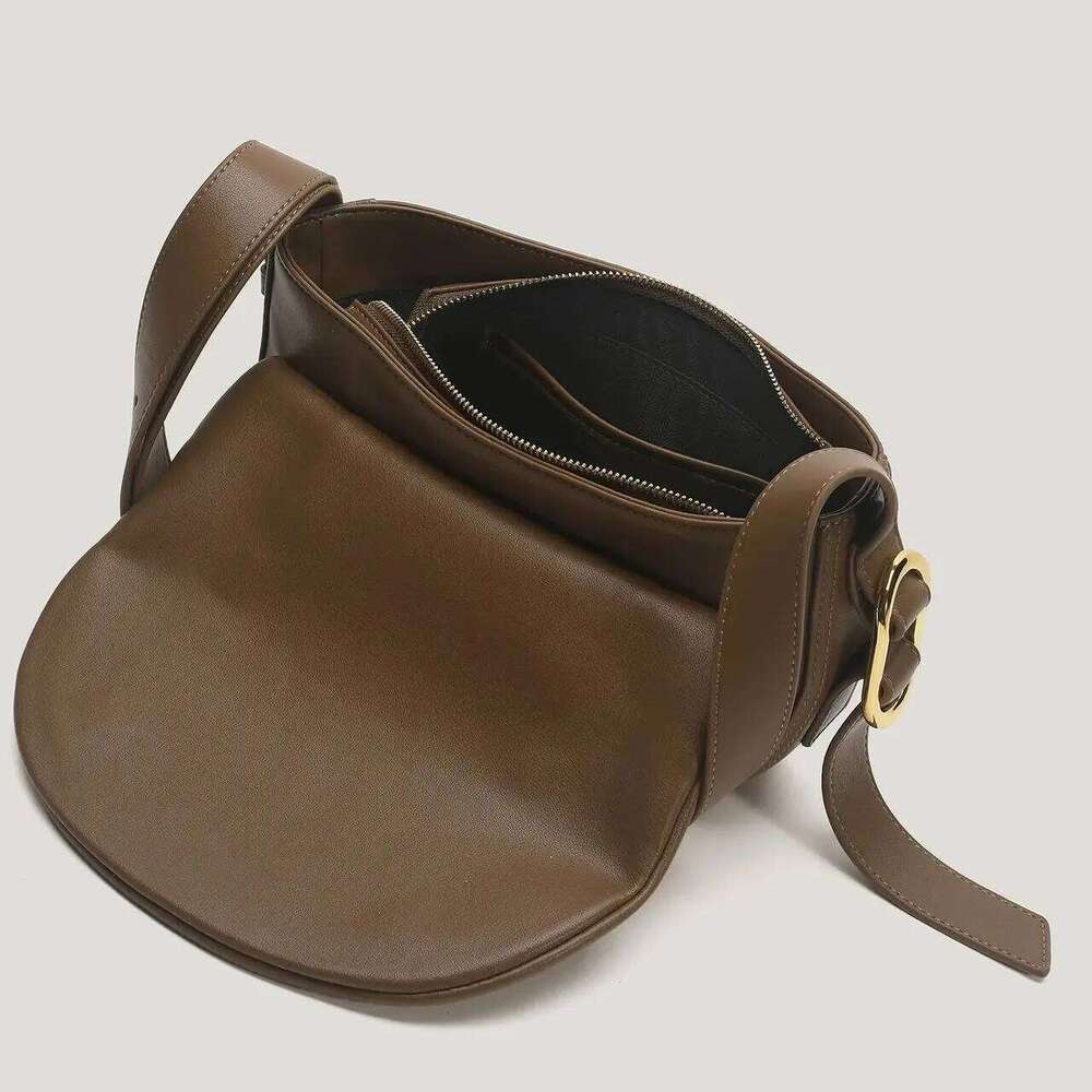 Leather Shoulder Crossbody Cowhide Wrinkled Underarm Saddle Bag Women's Large Capacity 251021