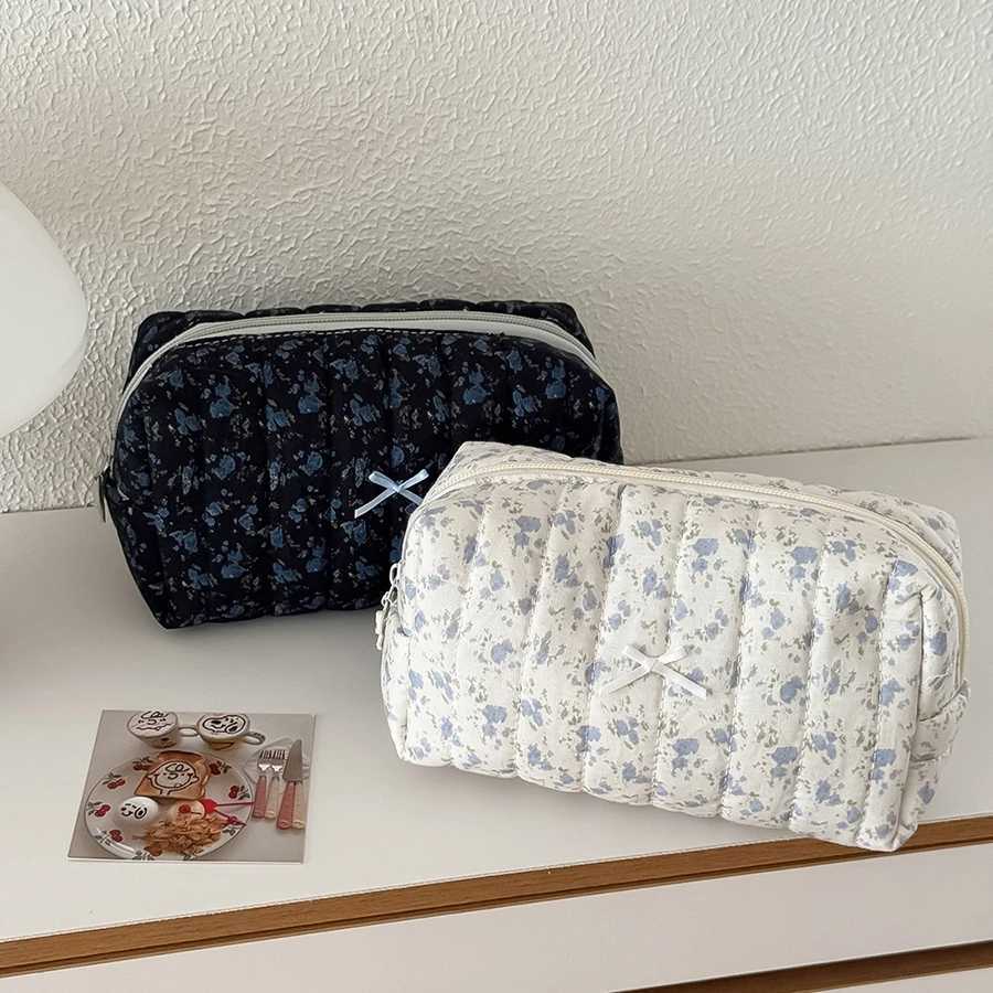 Storage Organizer Floral Puffy Quilted Makeup Bag Printed Cosmetic Pouch Large Travel Cosmetic Bag Make up AestheticW251021