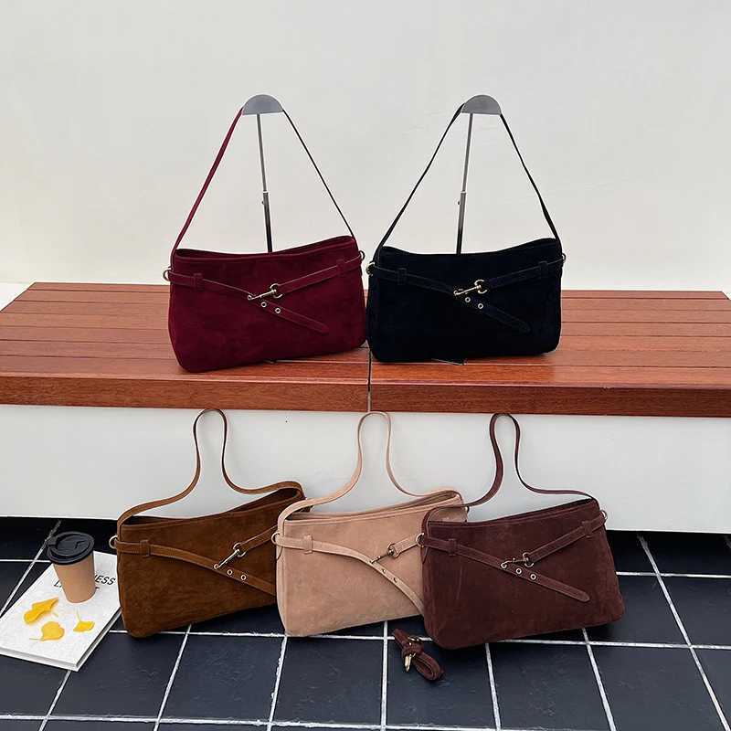 Classic Faux Suede Armpit Bag for Women Exquisite Square Shoulder Purse Stylish Autumn Winter Minimalist Designer Underarm ToteXJ251021