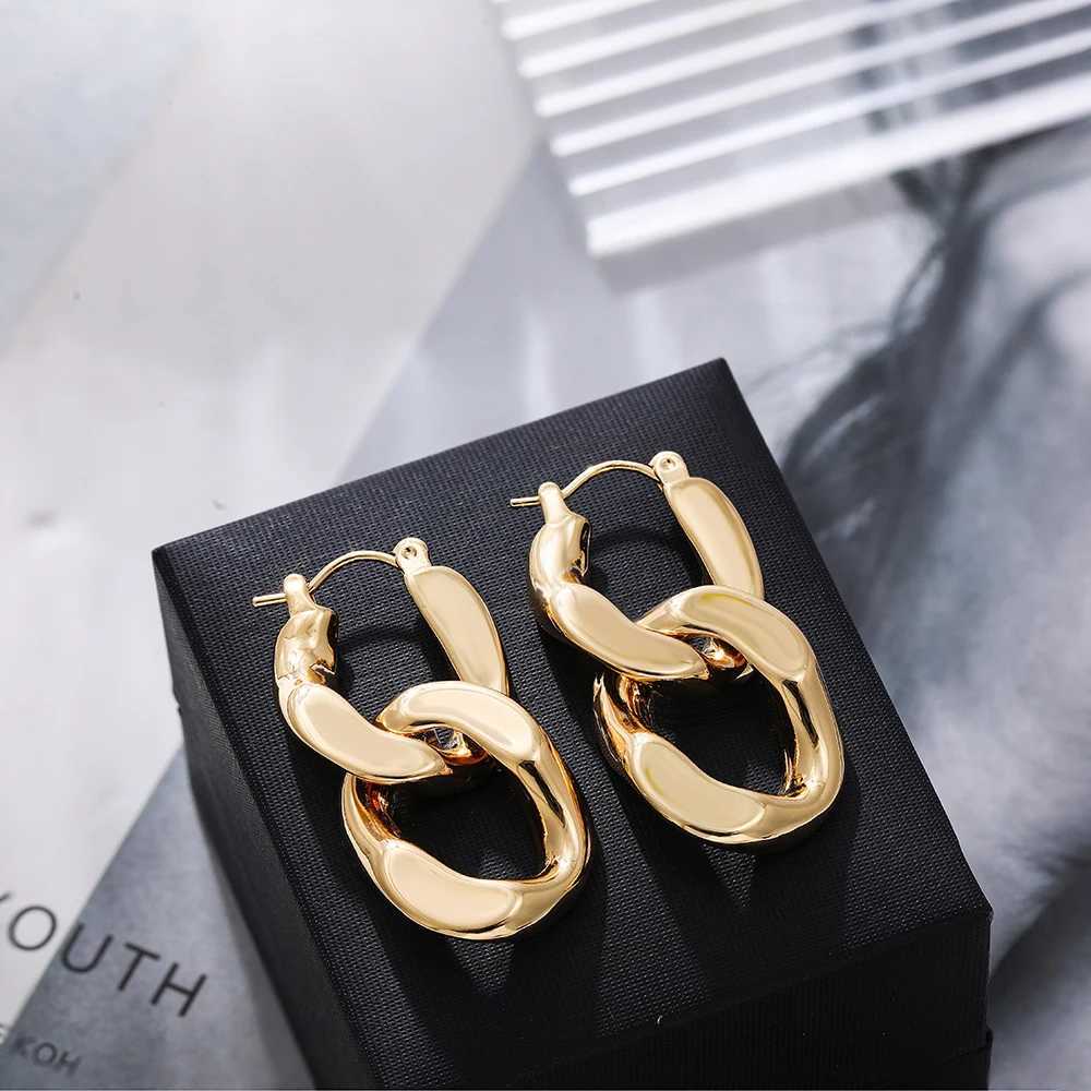 Minimalist Twisted Cuban Chain Hanging Drop Earrings for Women Punk Gold Color Detachable Round Circles Hoop Earring Ear Buckle J251021