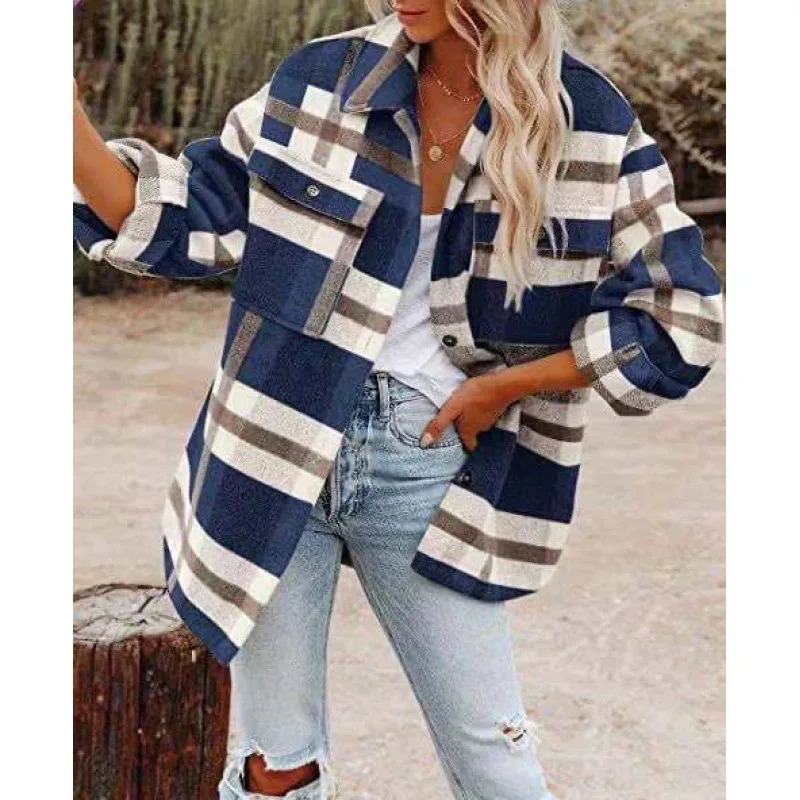 Autumn and Winter Longsleeved Loose Plaid Shirt Tweed Jacket Female 251021
