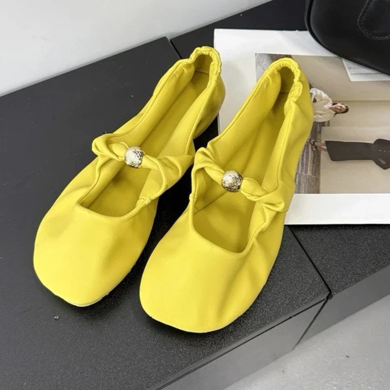 Retro Fashion Mary Jane Shoes Women Comfort Soft Sole Casual Shoes Female Yellow Elegant Flat Shoes Zapatos De Mujer 251017