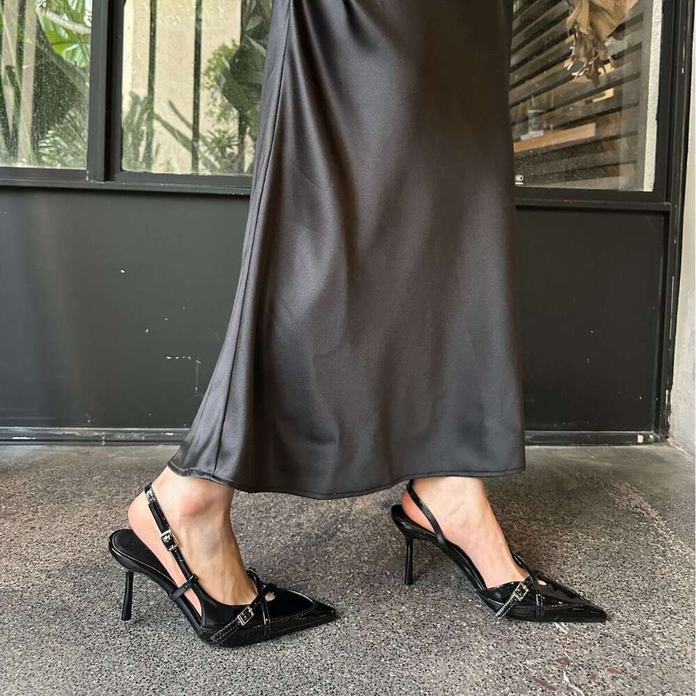 French Mature Style Niche Design Single Designer Shoe 2025 Summer New Fashion Pointed Closed Toe Sandals Elegant Women's Shoes