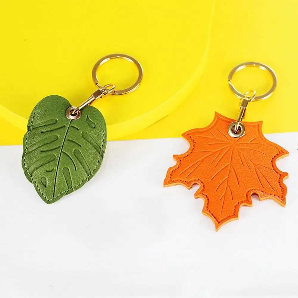Fruit Green Leaves Leather Keychain Antilost Protective Cartoon Key Holder DIY Charms Cartoon Fruit PU Fruit Key Rings W251021