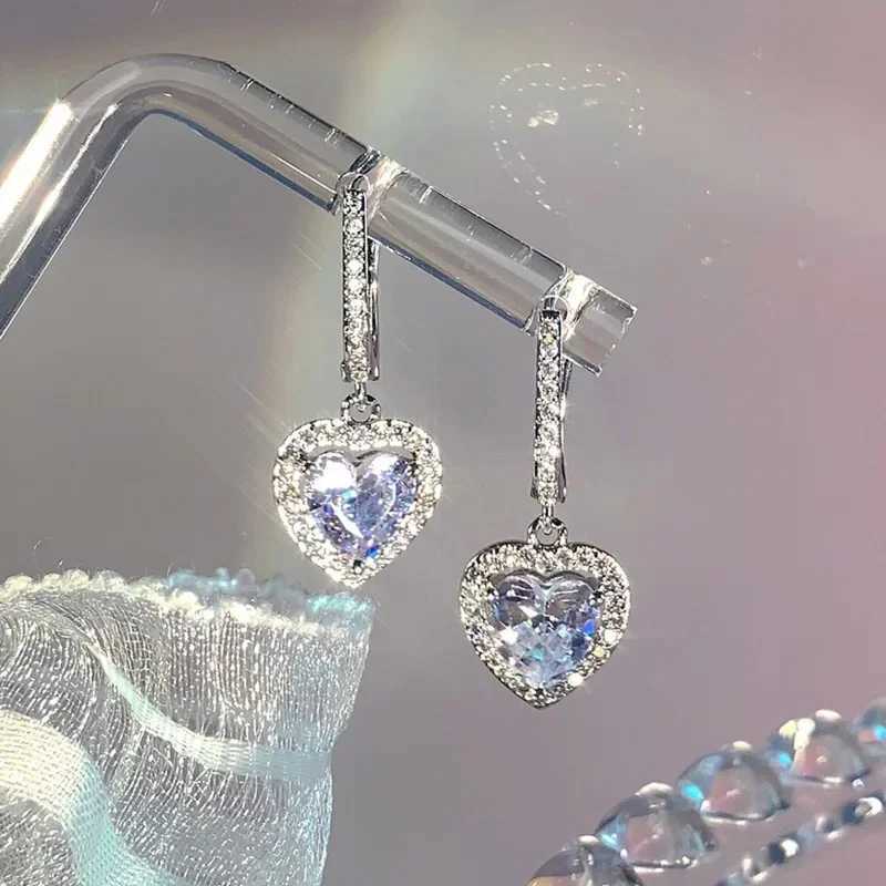 Heart Earrings for Women Elegant Pink Rhinestone Dangle Earrings for Girl Women Senior Designer Fashion Jewelry Accessories J251021