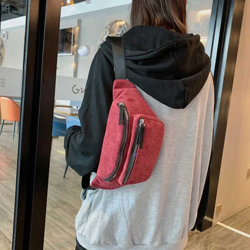 Corduroy Chest Bags for Women Fanny Pack Crossbody Bags Sport Half Moon Waist Belt Bag Fashion Phone Waist Pack for Women Z251021