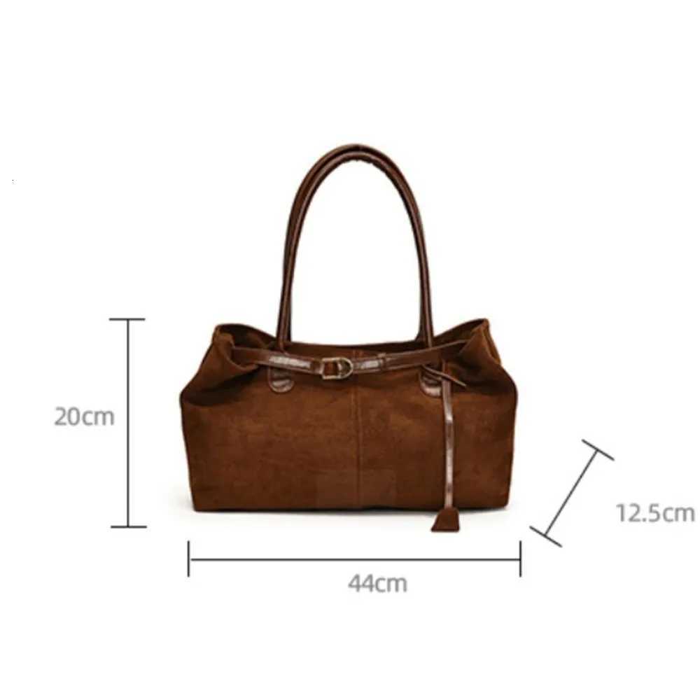 Fiable Suede Bag Popar European And Largecapacity Autumnwinter Tote Bag New Simple Cmuter Shoder Bag Y251021