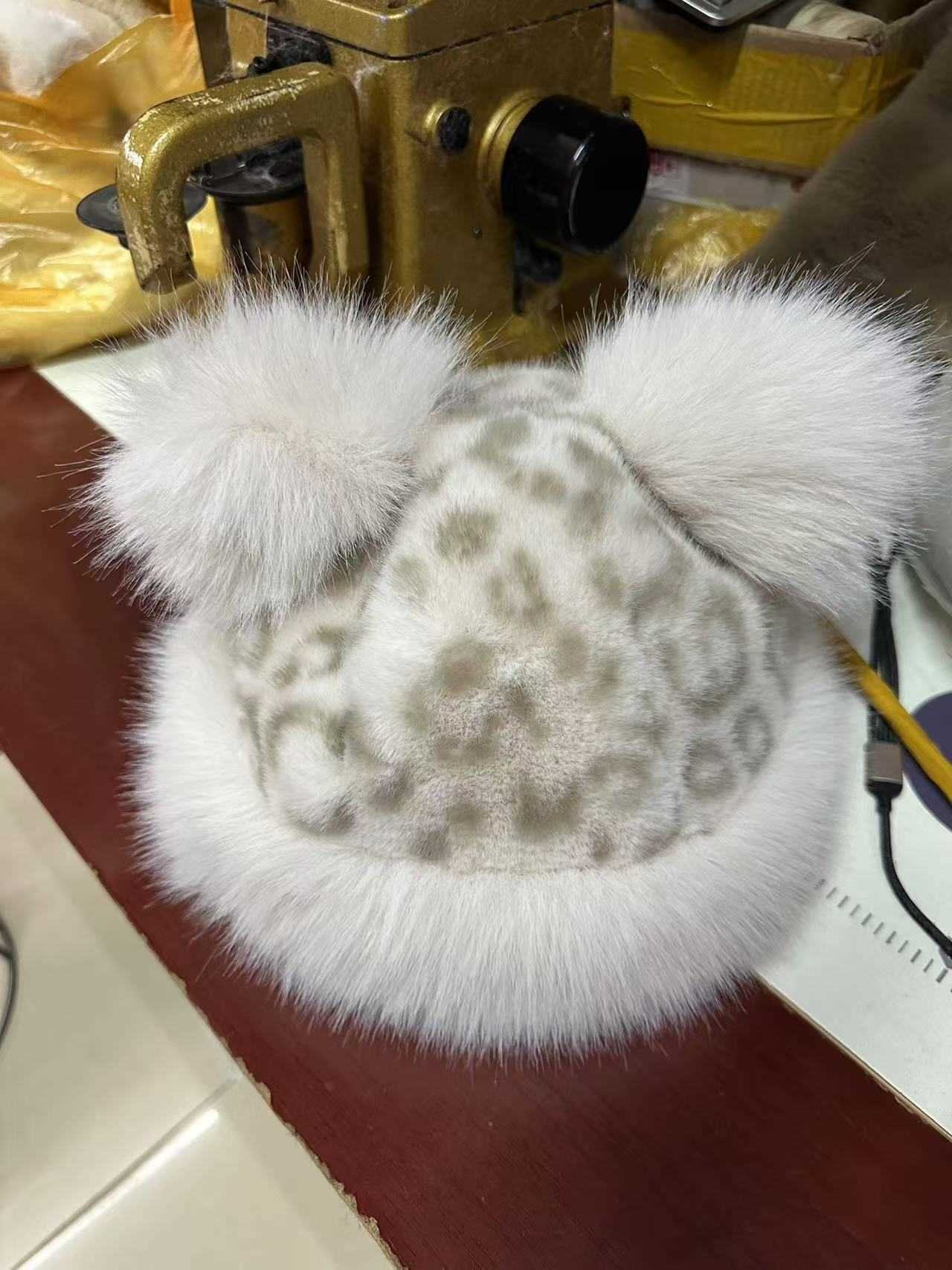 New Leopard Print Bear Hat for Women Cute and Versatile Coldproof Ear Protection Hat Fashionable and Warm Faux Fur Hat for Autumn and Winter H251020