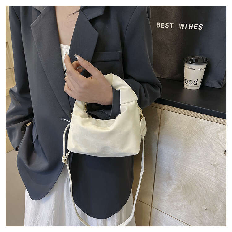 Chinese National Style Female Niche Design fashion Puff Women's 2025 New Shoulder Crossbody Bag