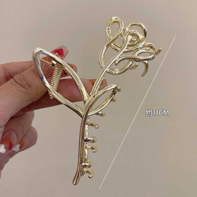 Hollow OutTulip Clamping Hair Clip for Women Korean Style Hair Claws Ins Style Metal Hairpin Style Gold Color Hair AccessoriesW254021