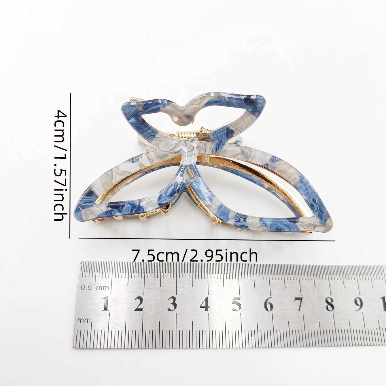 New Butterfly Hair Clips Women Retro French Personality Hairpin Metal Green Hair Claw Ladies Hairgrips Hair AccessoriesW254021