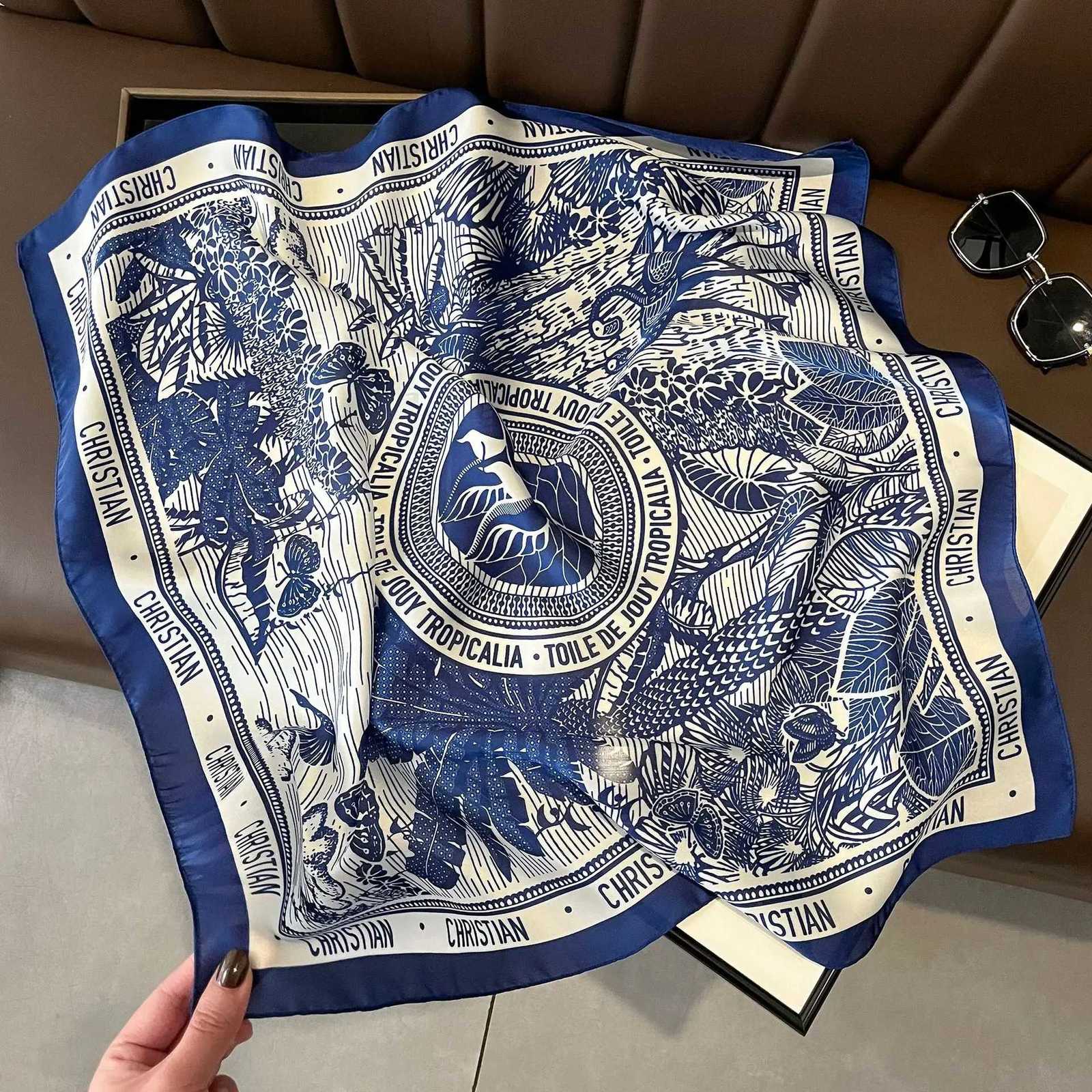 Luxury Satin Imitation Silk Print Scarf Square Wen Neck Scarves Wrap kerchi Beach Hair Band Wens BandanaW251021