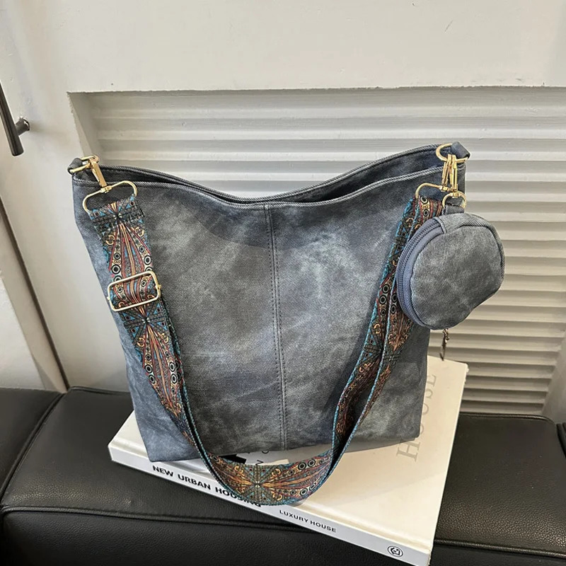 Vintage Commuting Womens Shoulder Bag Large Capacity Casual Crossbody Bags Pu Leather Handbags And Purses Tote 251021